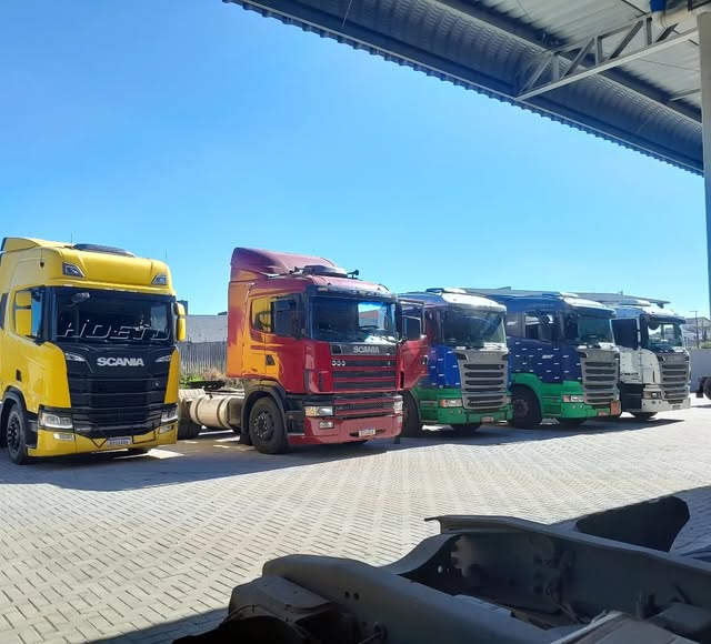Caminhões atendidos na Oficina Ricardo Brasil